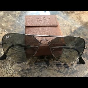 RAY BAN FOLDABLE Aviator SUNGLASSES